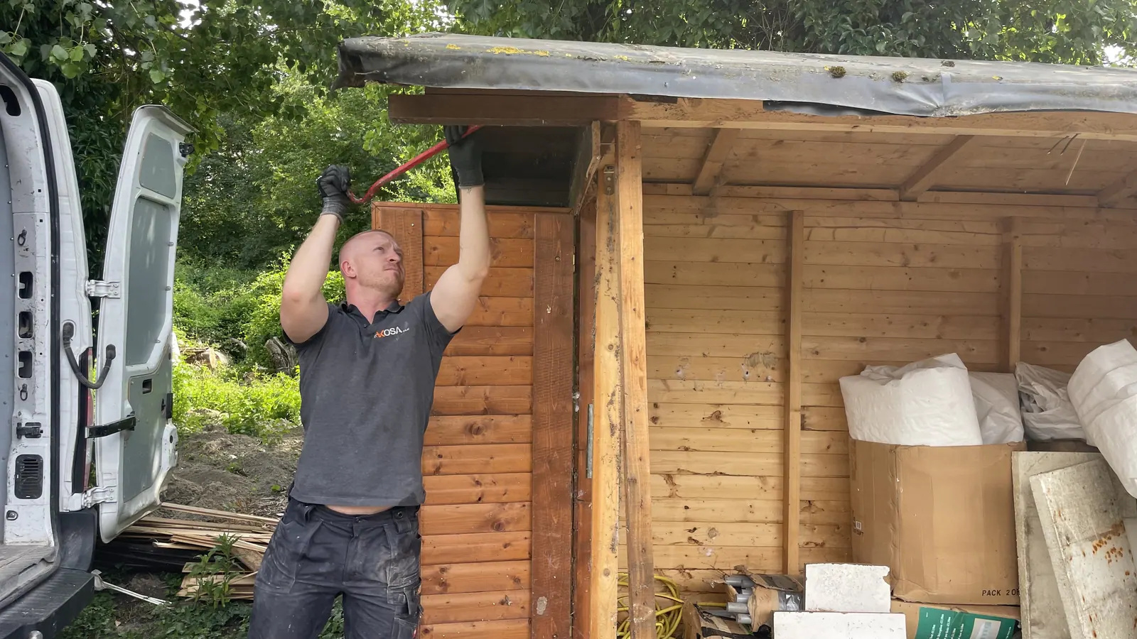 Gartenhütte wird entrümpelt